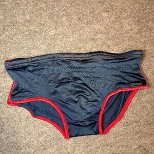 Vintage Gantner Men’s Swim Brief – Size Medium – Navy/Red Trim